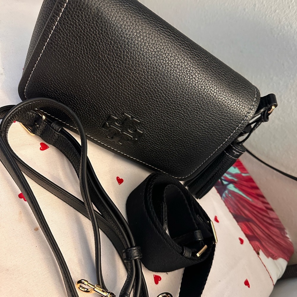 Tory Burch bag. Brand new. - Picture 4 of 6